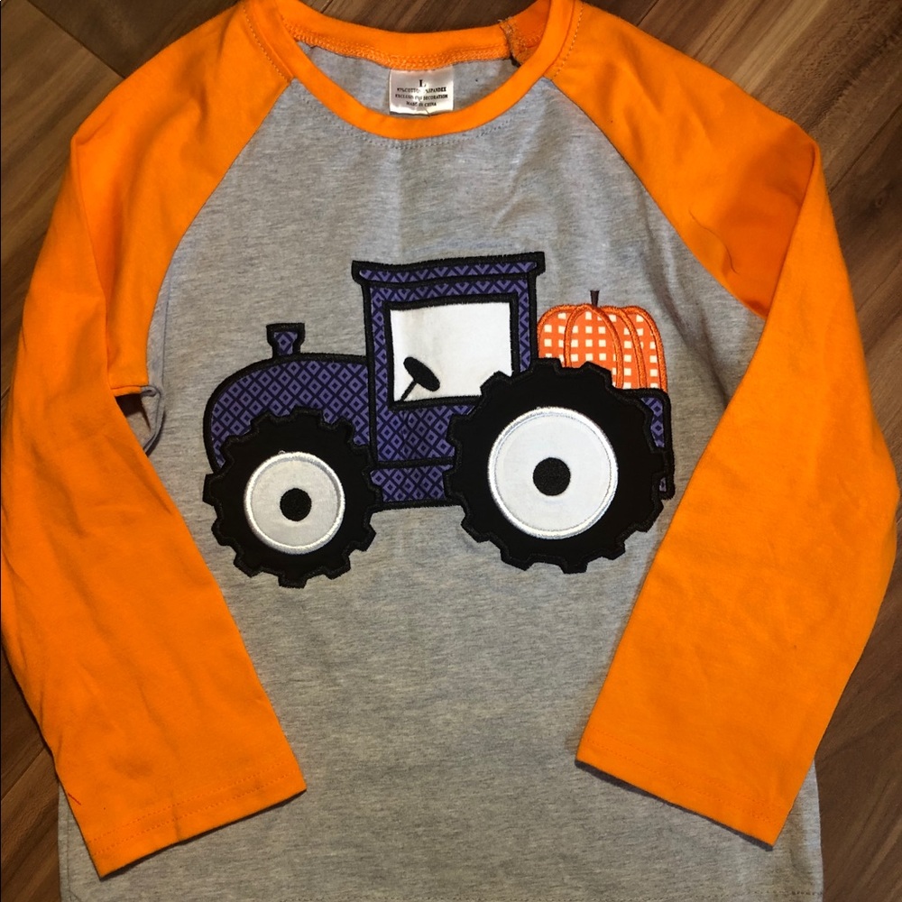 Pumpkin tractor top